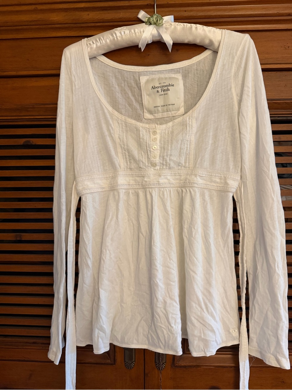 Abercrombie & Fitch Ivory Long-Sleeve Tie-Waist Blouse